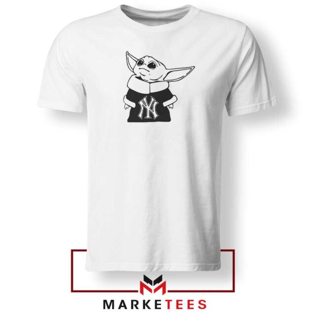 Cute Alien Yankees Fan T-Shirt