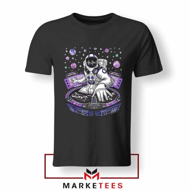 Funny Astronaut DJ Music T-Shirt