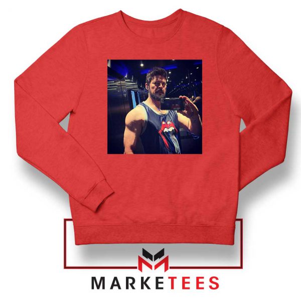 Karl Urban body Poster Red Sweatshirt