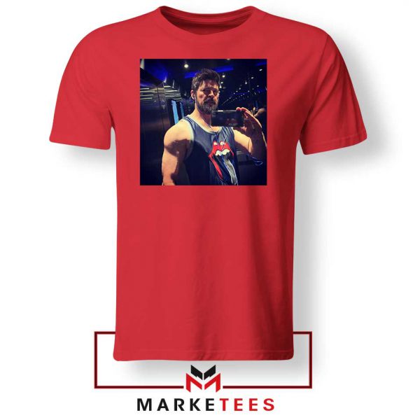 Karl Urban body Poster Red Tshirt